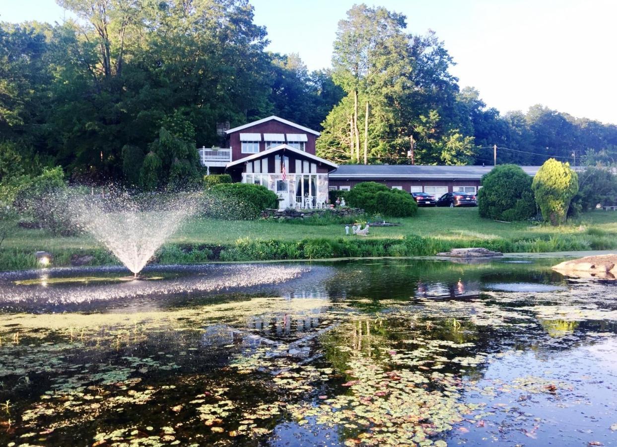 Lake Moc A Tek Inn Lakeville Buitenkant foto